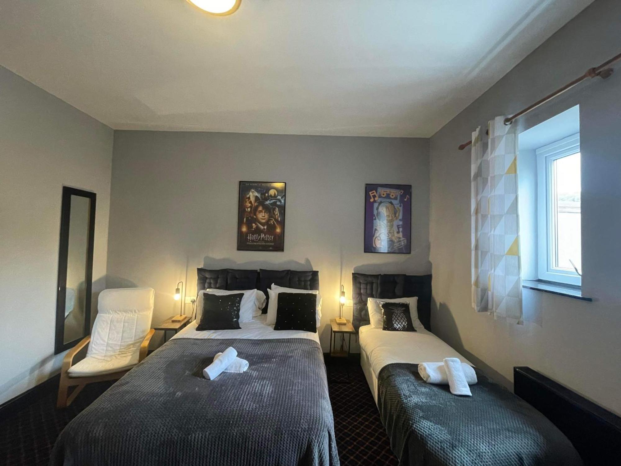 Bay View Rooms At Mentone Hotel Уэстон-сьюпер-Мэр Экстерьер фото