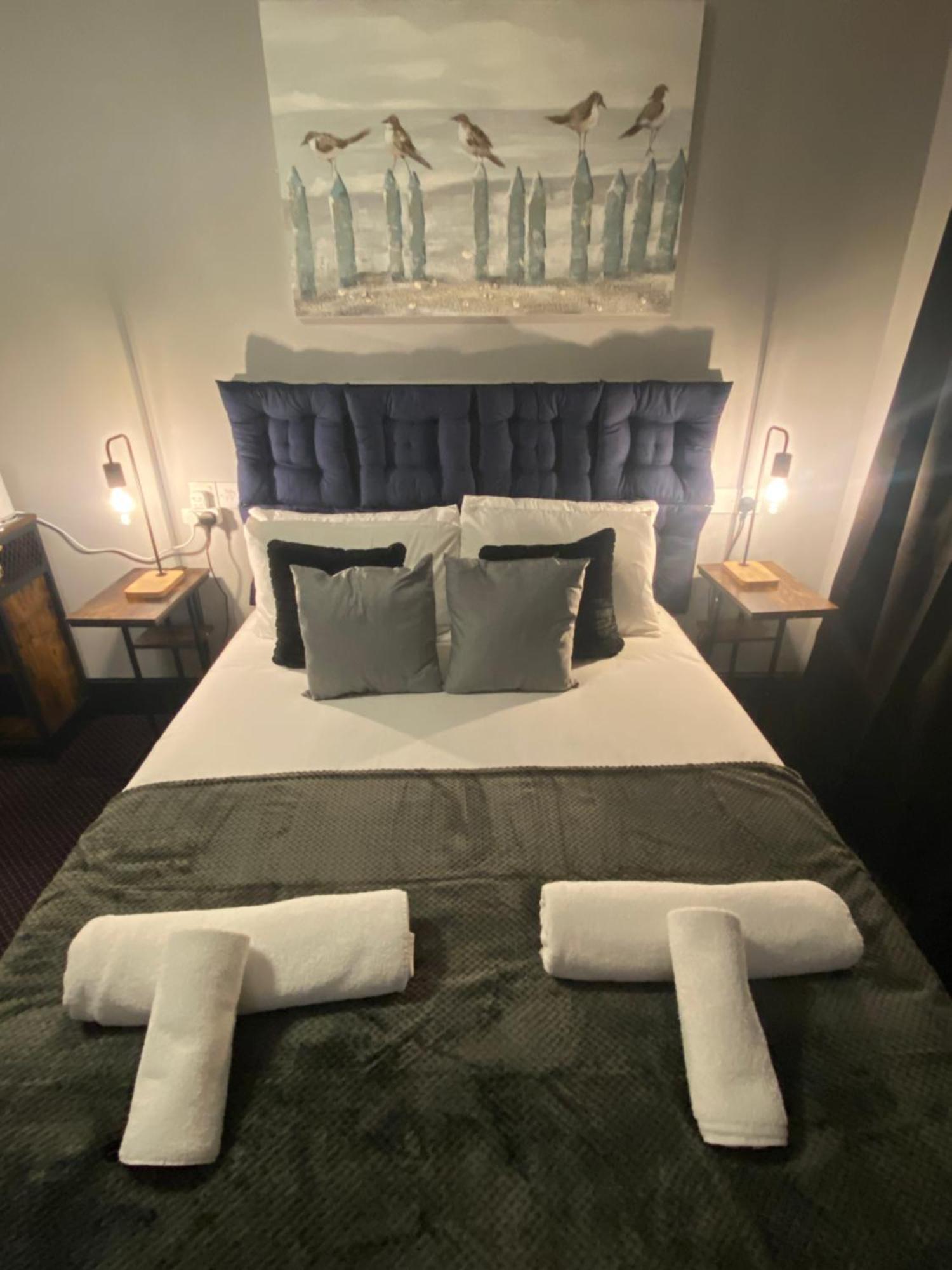 Bay View Rooms At Mentone Hotel Уэстон-сьюпер-Мэр Экстерьер фото