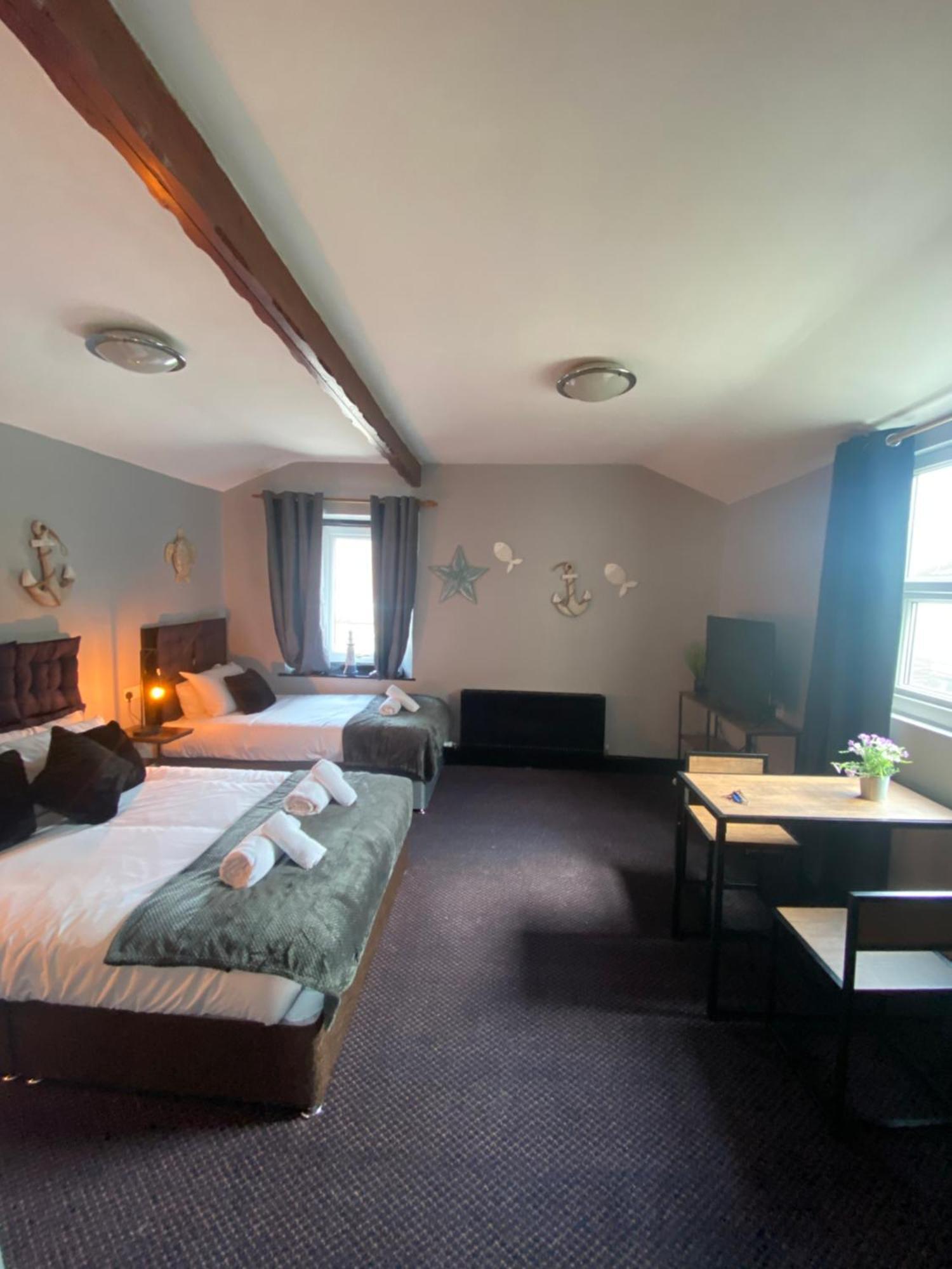 Bay View Rooms At Mentone Hotel Уэстон-сьюпер-Мэр Экстерьер фото