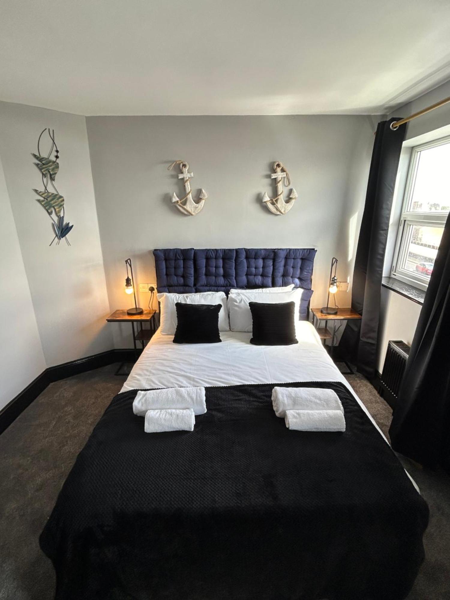 Bay View Rooms At Mentone Hotel Уэстон-сьюпер-Мэр Экстерьер фото