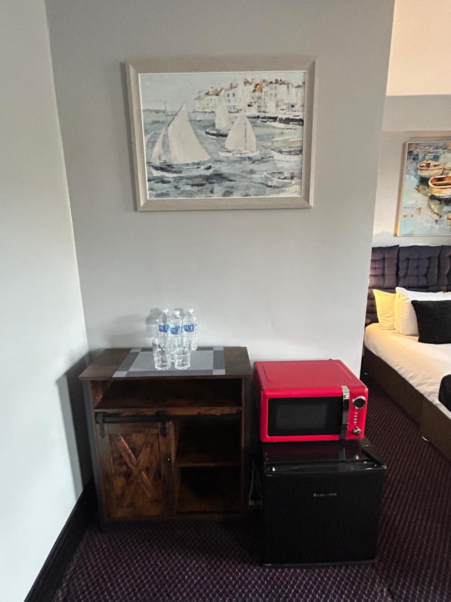 Bay View Rooms At Mentone Hotel Уэстон-сьюпер-Мэр Экстерьер фото